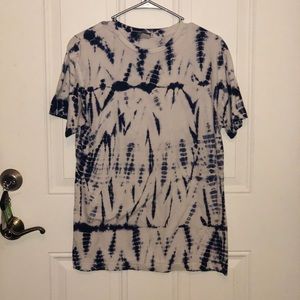 Earthbound blue tie die t-shirt.